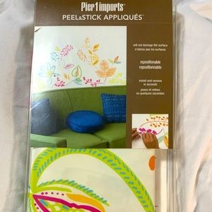 Pier 1 Peel and stick appliqués 🎈🎈3/$33